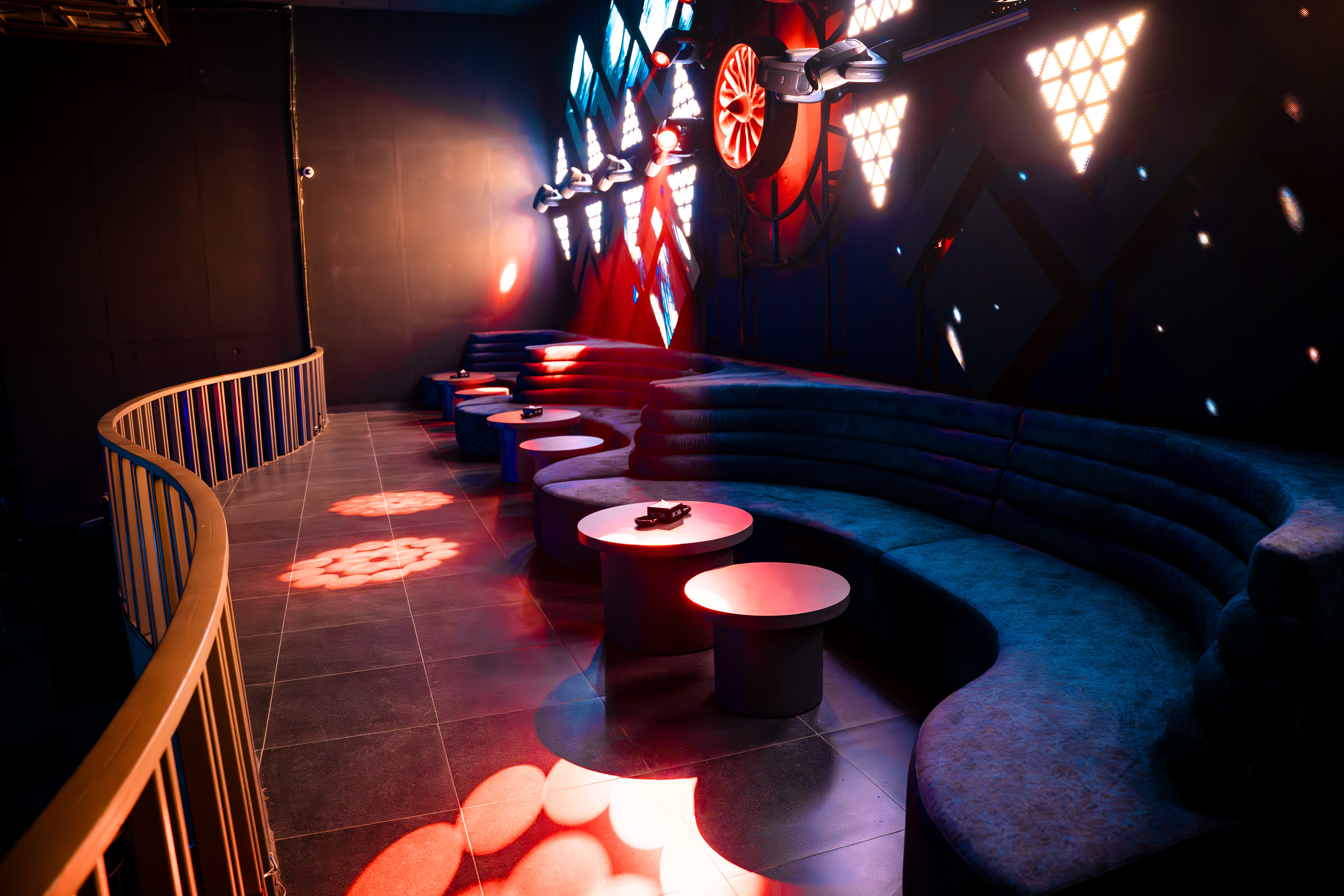 VVIP Floor 2